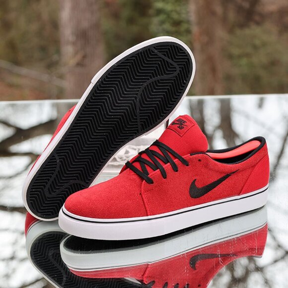 Nike SB Satire Skateboarding Red Suede - Picture 6 of 13